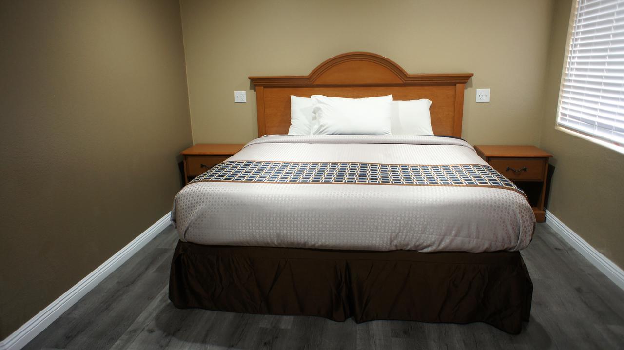 Executive Inn Деминг Экстерьер фото