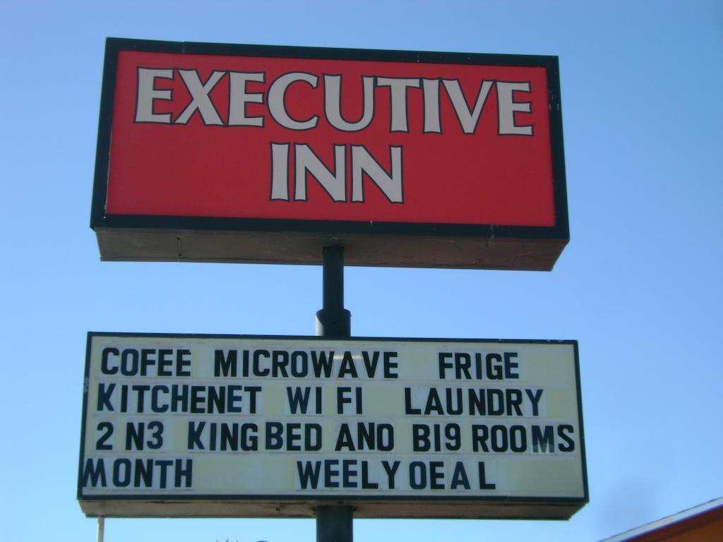 Executive Inn Деминг Экстерьер фото